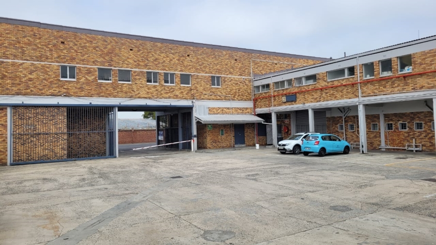 To Let commercial Property for Rent in Maitland Western Cape